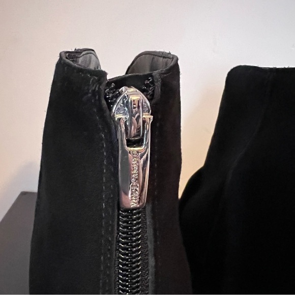 Vince Camuto Wenmina Black Suede Heel Pointed Modern Western Bootie NEW - Picture 10 of 14